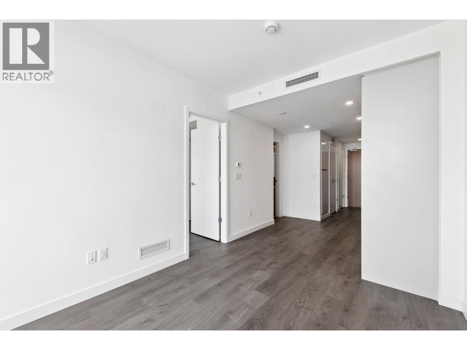 3208 6468 Willingdon Avenue, Burnaby, British Columbia  V5H 0L3 - Photo 13 - R3077900