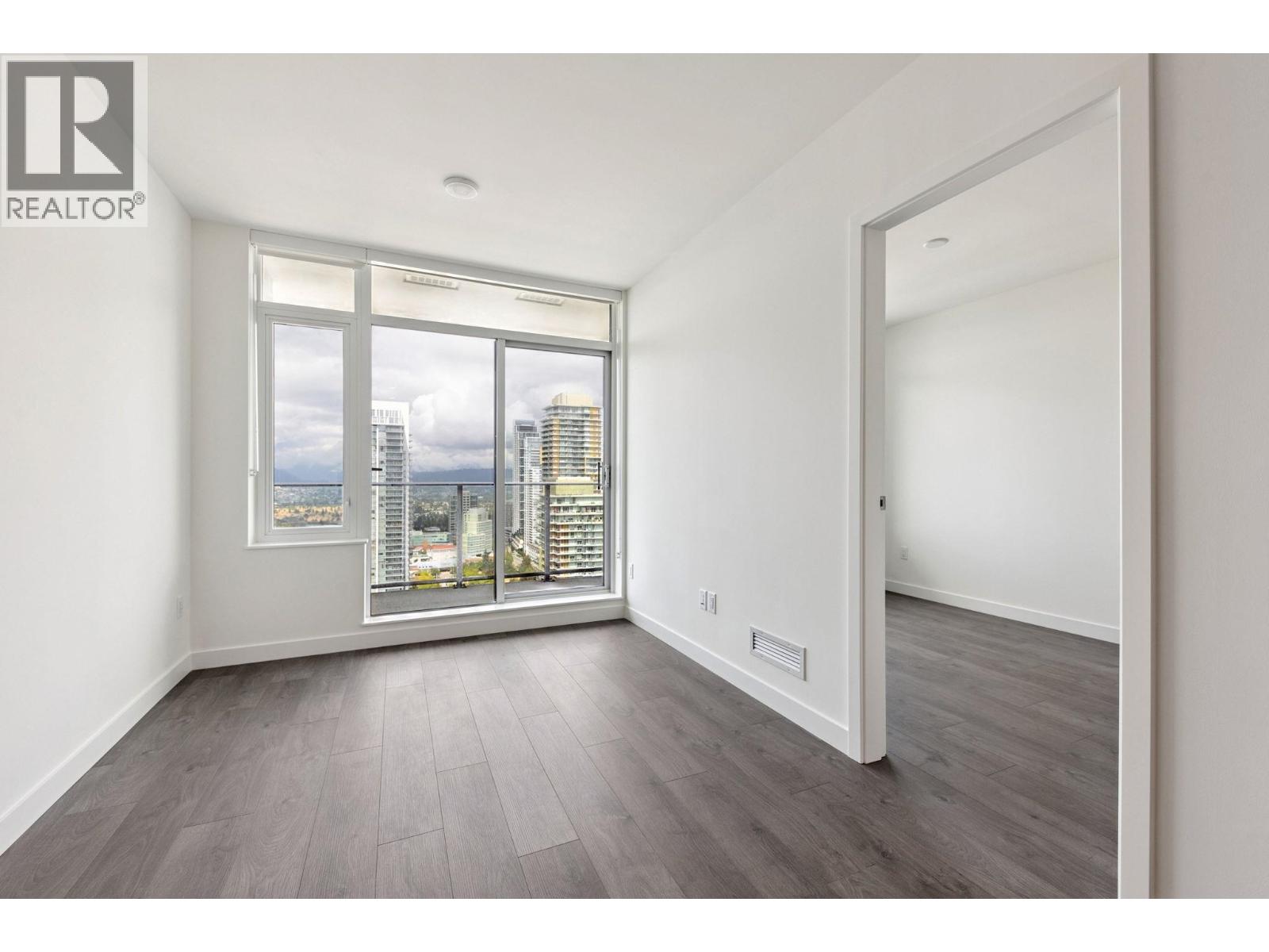 3208 6468 Willingdon Avenue, Burnaby, British Columbia  V5H 0L3 - Photo 8 - R3077900