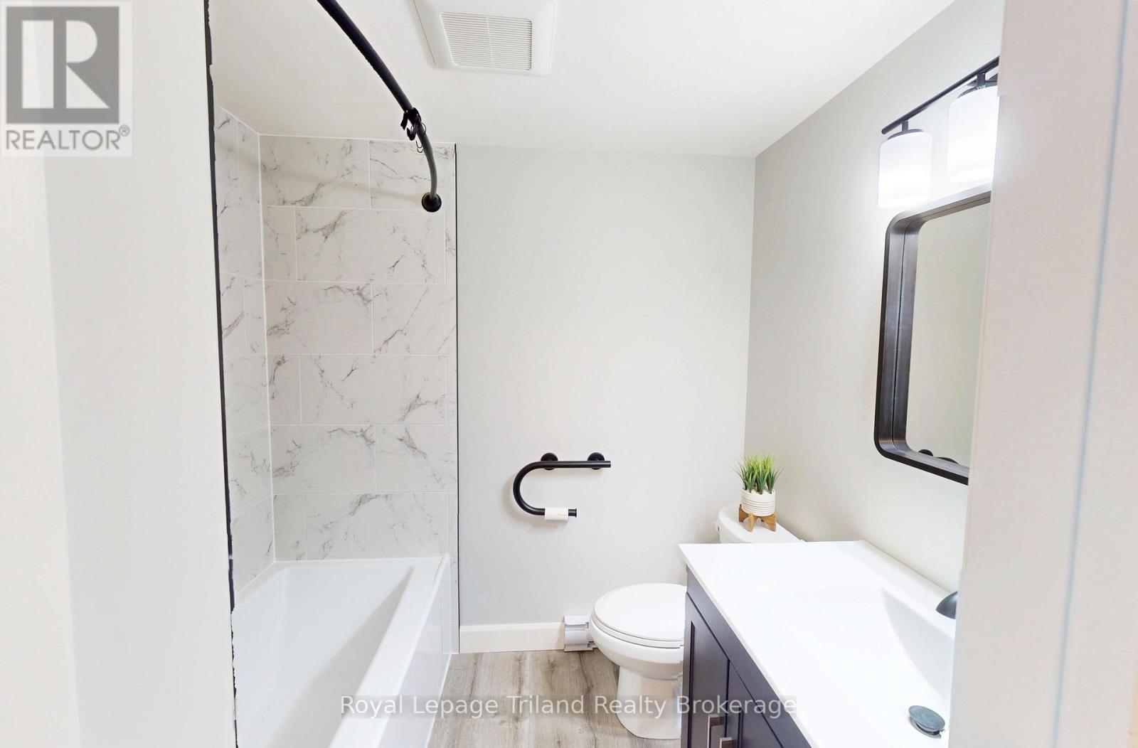 648 Brant Street, Woodstock, Ontario  N4S 5J8 - Photo 16 - X12682540