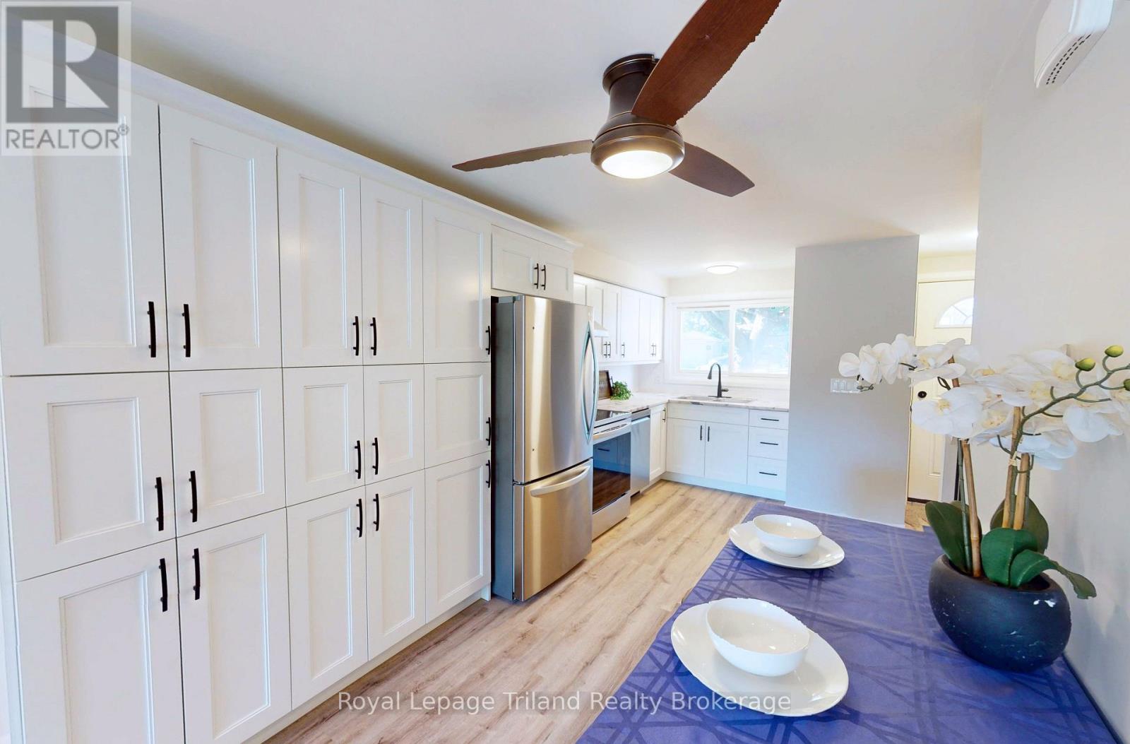 648 Brant Street, Woodstock, Ontario  N4S 5J8 - Photo 5 - X12682540