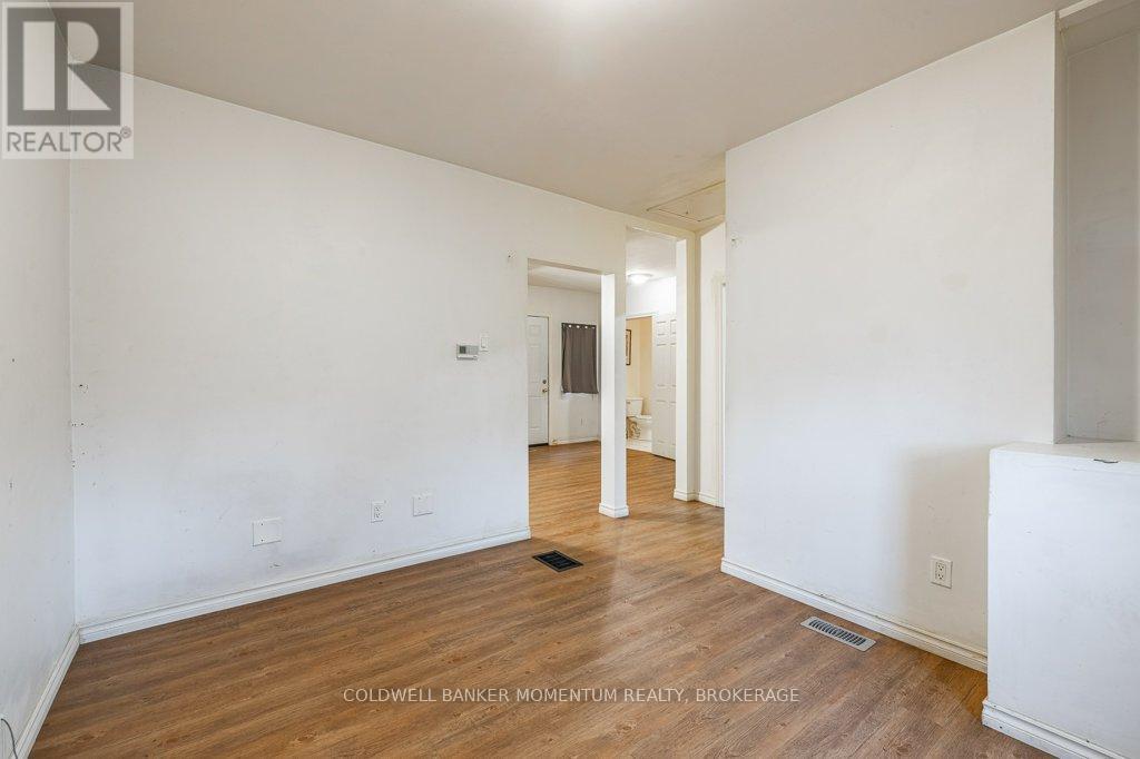 44 Rykert Street, St. Catharines, Ontario  L2S 1Z1 - Photo 7 - X12682608