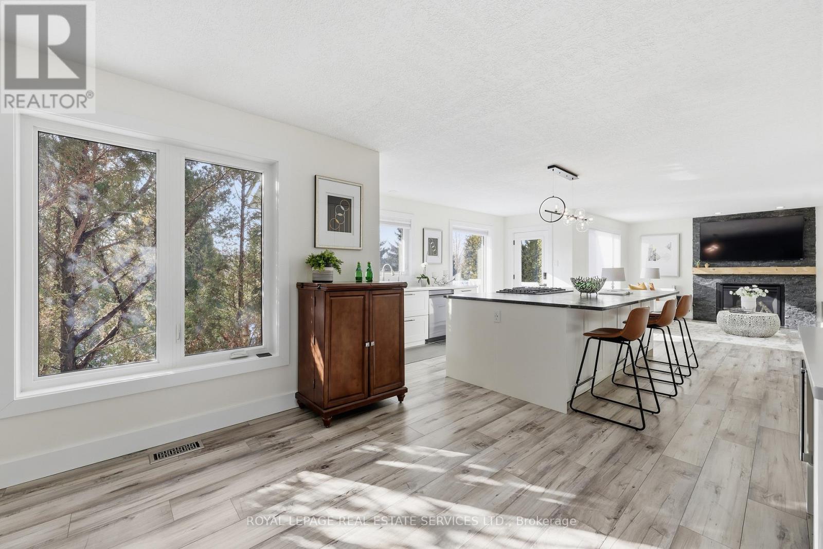 239 Rolling Acres Court, Kitchener, Ontario  N2A 3W5 - Photo 18 - X12681394