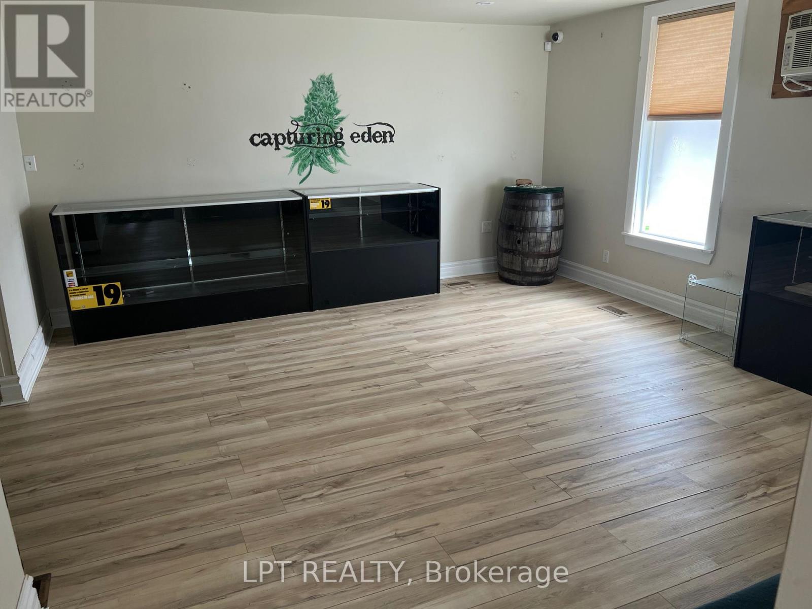 973 2nd Avenue W, Owen Sound, Ontario  N4K 4M8 - Photo 12 - X12681908