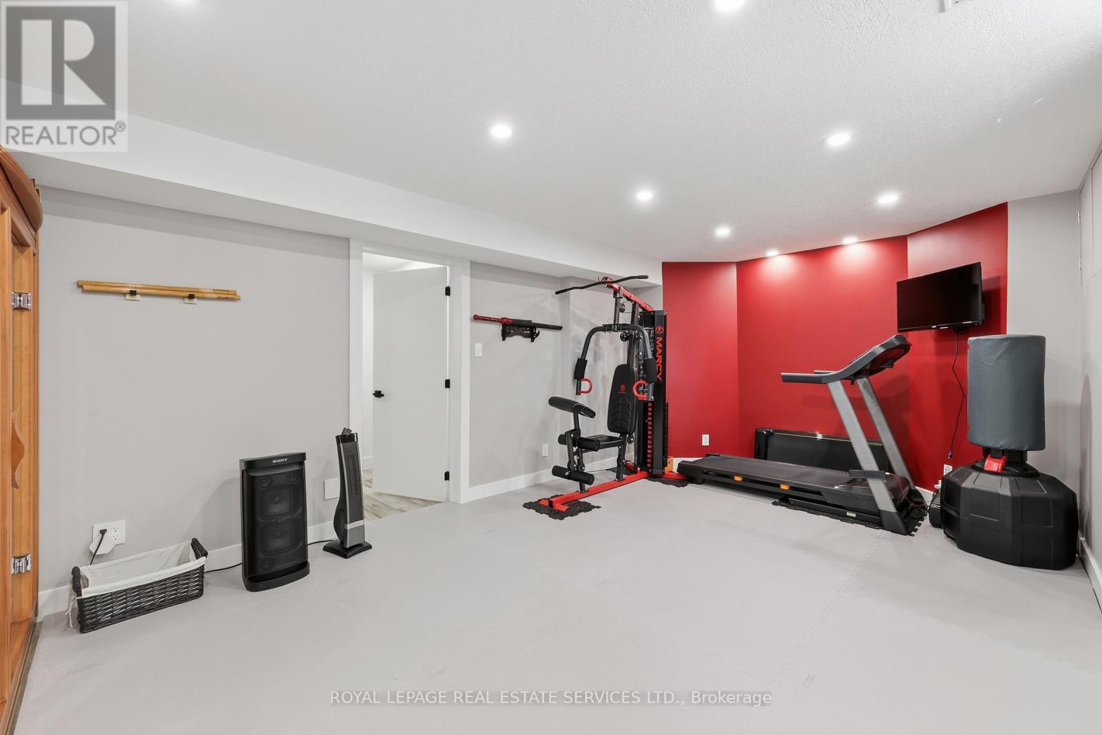 239 Rolling Acres Court, Kitchener, Ontario  N2A 3W5 - Photo 37 - X12681394