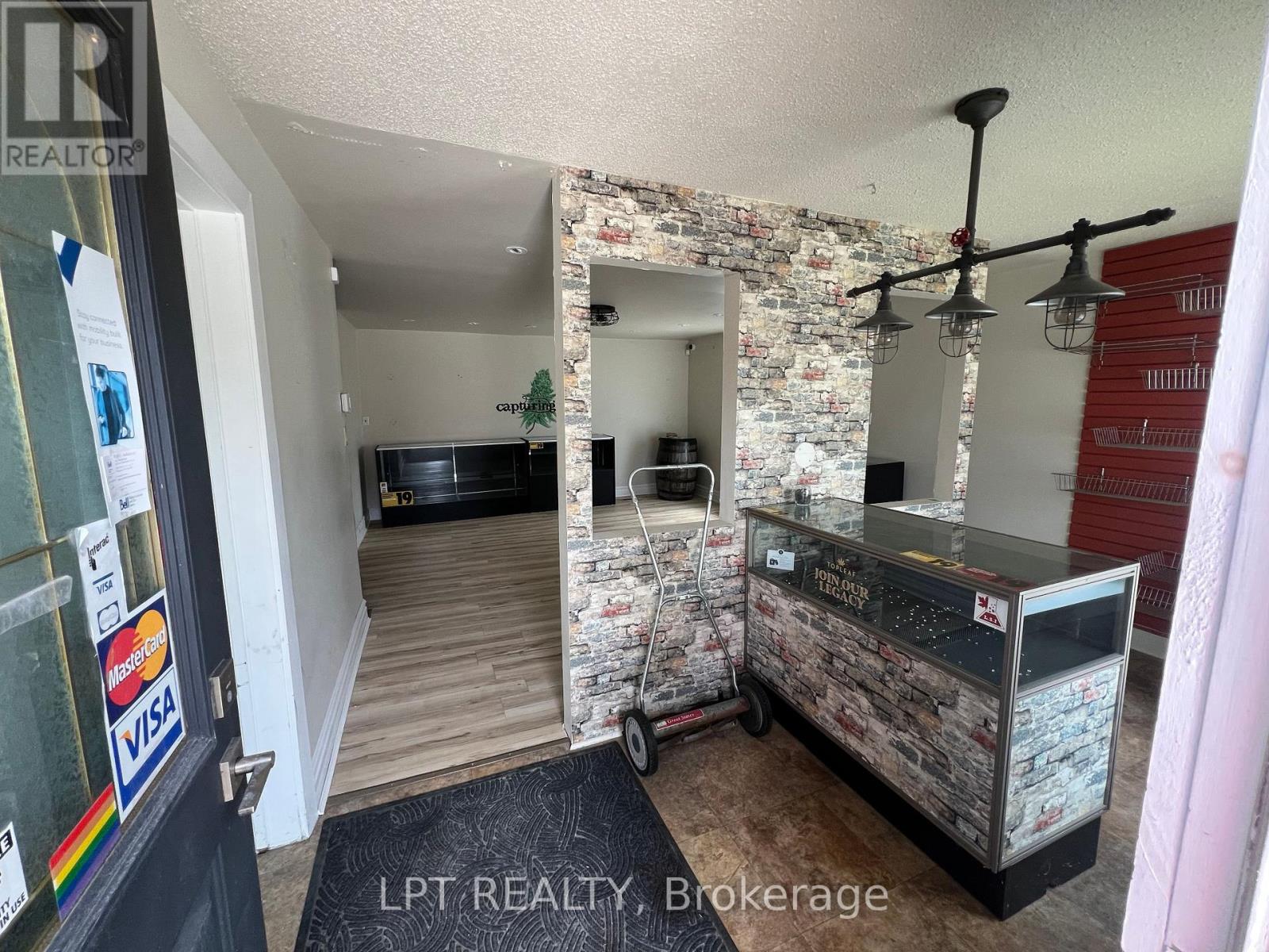 973 2nd Avenue W, Owen Sound, Ontario  N4K 4M8 - Photo 8 - X12681908