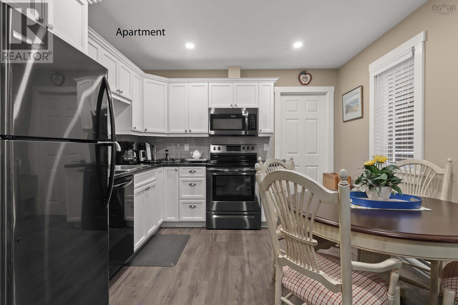 45 Pleasant Street, Mahone Bay, Nova Scotia  B0J 2E0 - Photo 30 - 202528648