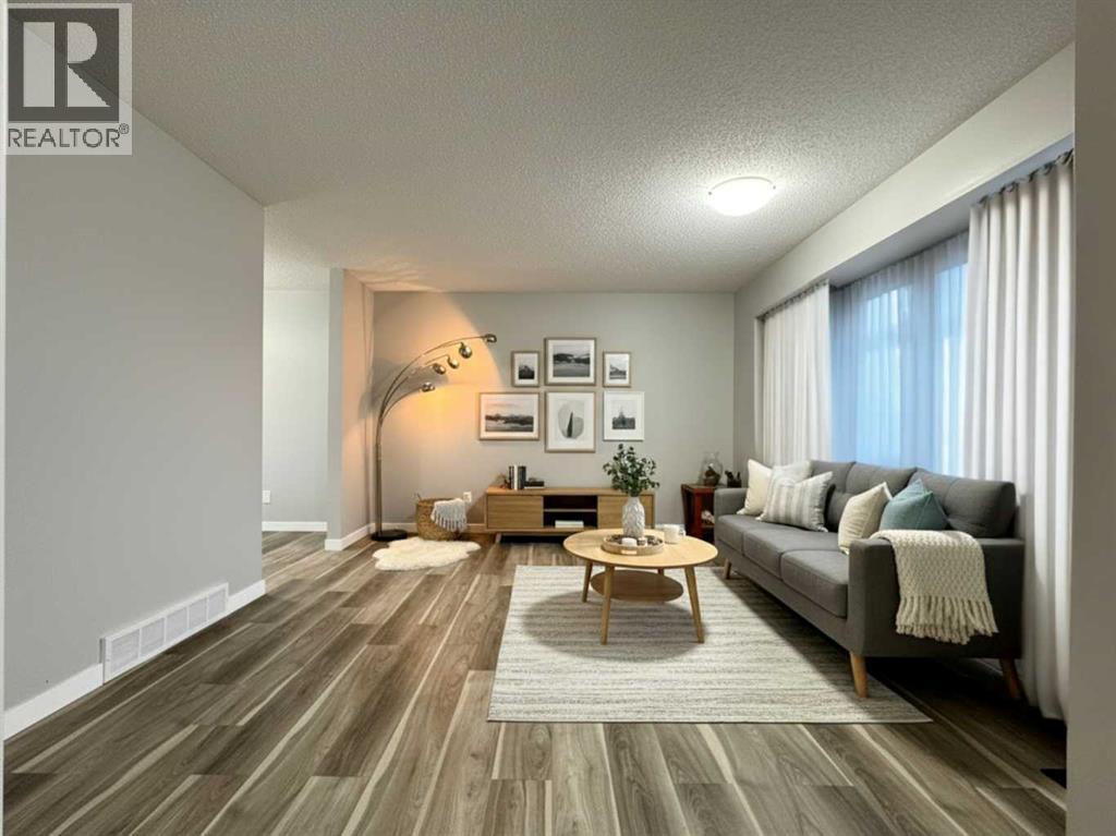 495 Columbia Boulevard W, Lethbridge, Alberta  T1K 4T7 - Photo 5 - A2275594