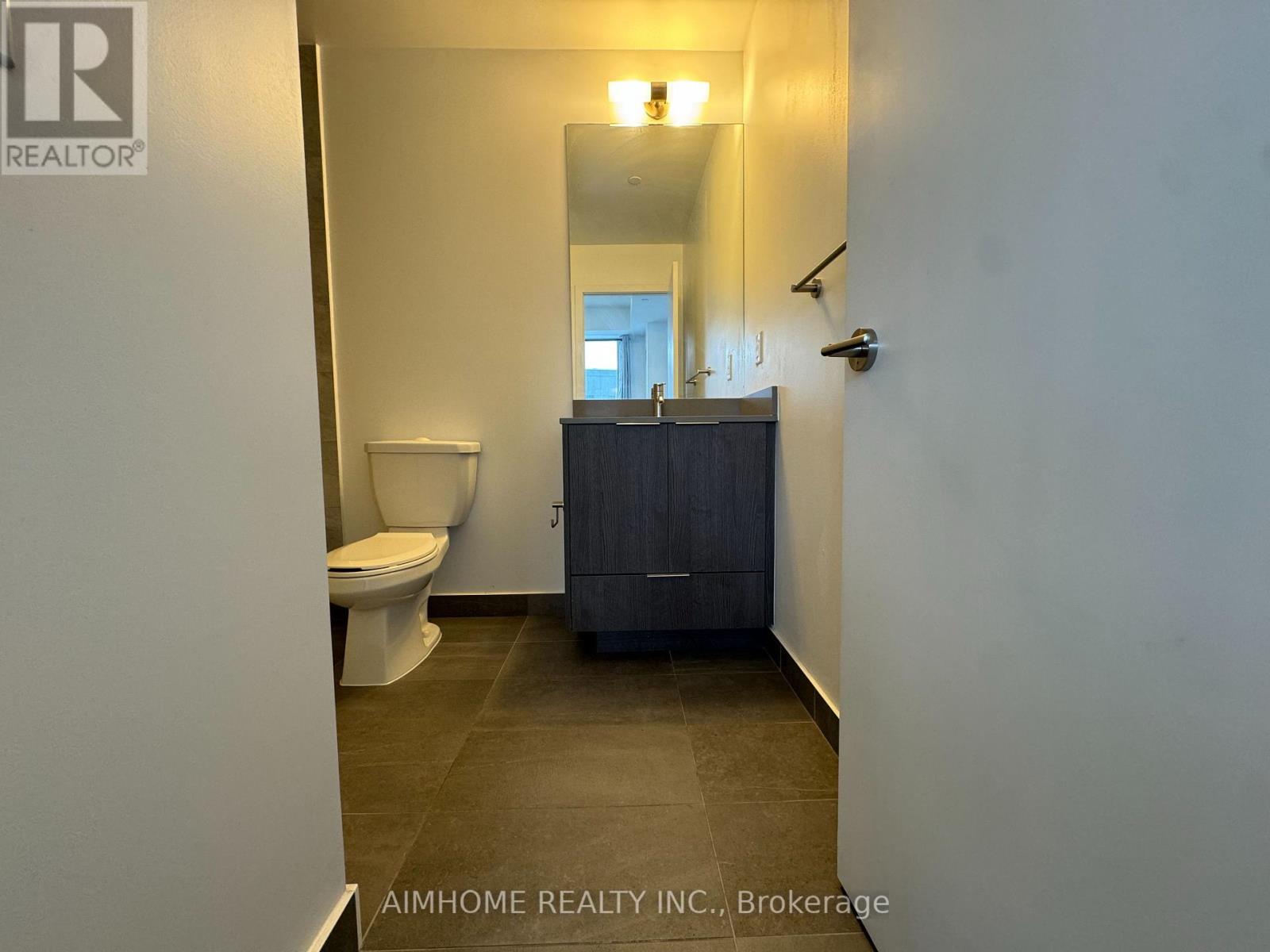 1311 - 32 Forest Manor Road, Toronto, Ontario  M2J 0H2 - Photo 2 - C12682632