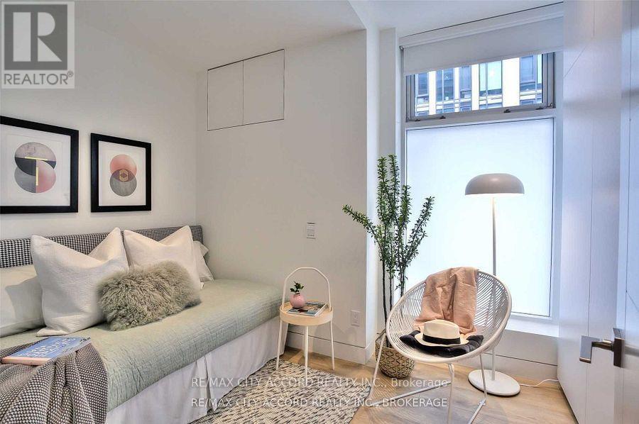 101-103 - 29 Camden Street, Toronto, Ontario  M5V 3N3 - Photo 4 - C12682646