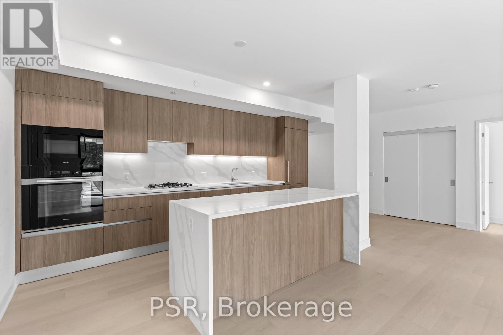 208 - 200 Keewatin Avenue, Toronto, Ontario  M4P 1Z8 - Photo 8 - C12682650