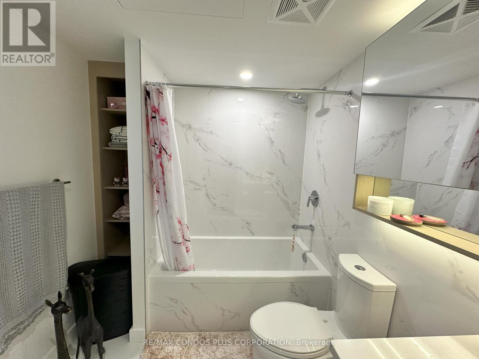 712 - 38 Widmer Street, Toronto, Ontario  M5V 0P7 - Photo 7 - C12682678