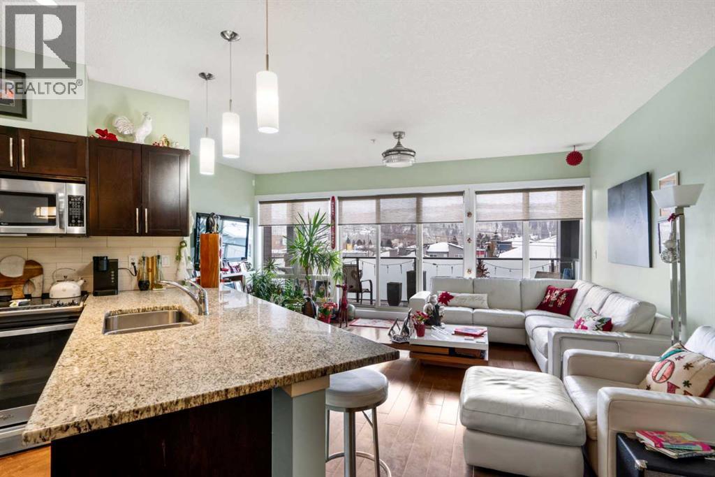 313, 1899 45 Street Nw, Calgary, Alberta  T3B 4S3 - Photo 4 - A2274437