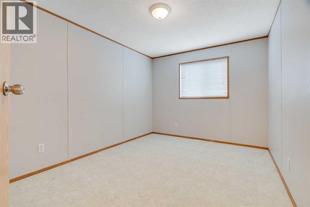 413 Heritage Crescent, Okotoks, Alberta  T1S 1P2 - Photo 23 - A2276756