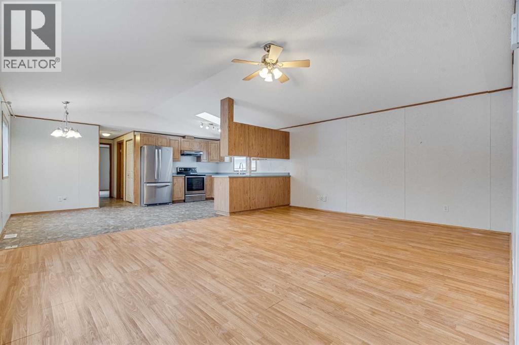 413 Heritage Crescent, Okotoks, Alberta  T1S 1P2 - Photo 4 - A2276756