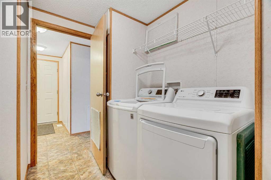 413 Heritage Crescent, Okotoks, Alberta  T1S 1P2 - Photo 30 - A2276756