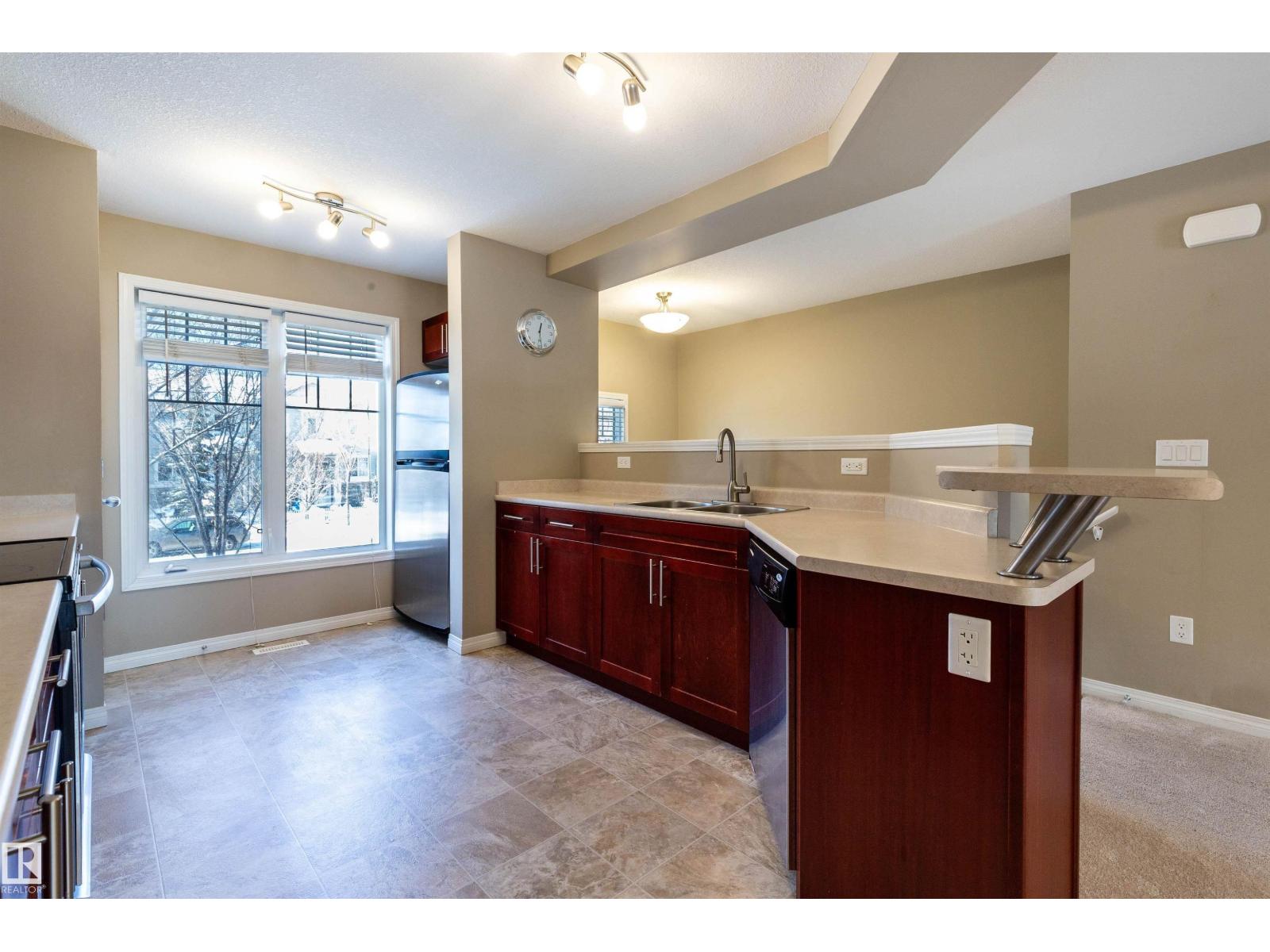 1615 Towne Centre Bv Nw, Edmonton, Alberta  T6R 0S3 - Photo 5 - E4469614