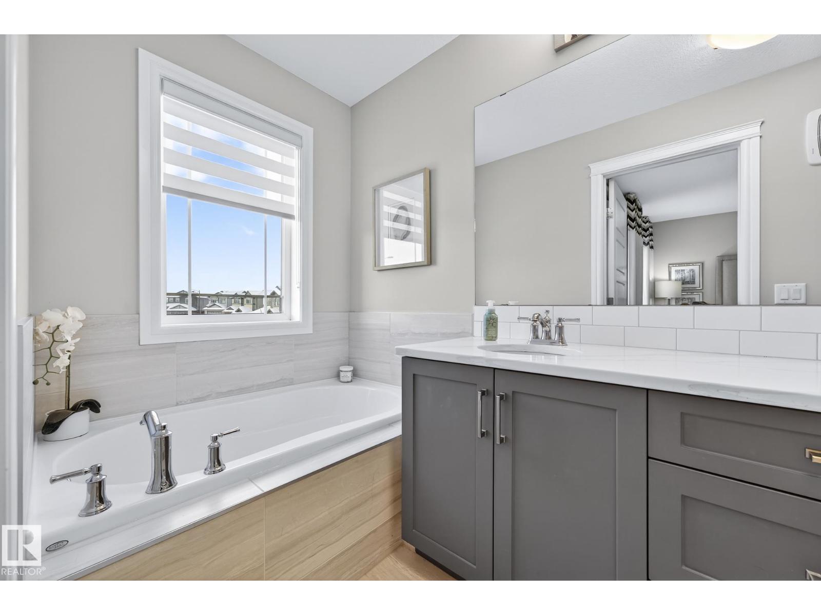 1212 Cy Becker Rd Nw, Edmonton, Alberta  T5Y 3V8 - Photo 36 - E4469616