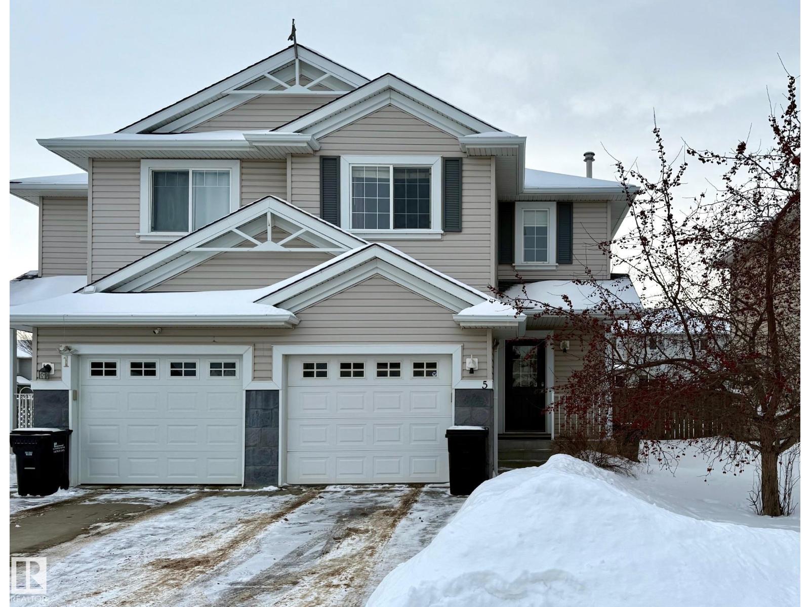 5 Chestermere Wy, Sherwood Park, Alberta  T8H 2S1 - Photo 2 - E4469618