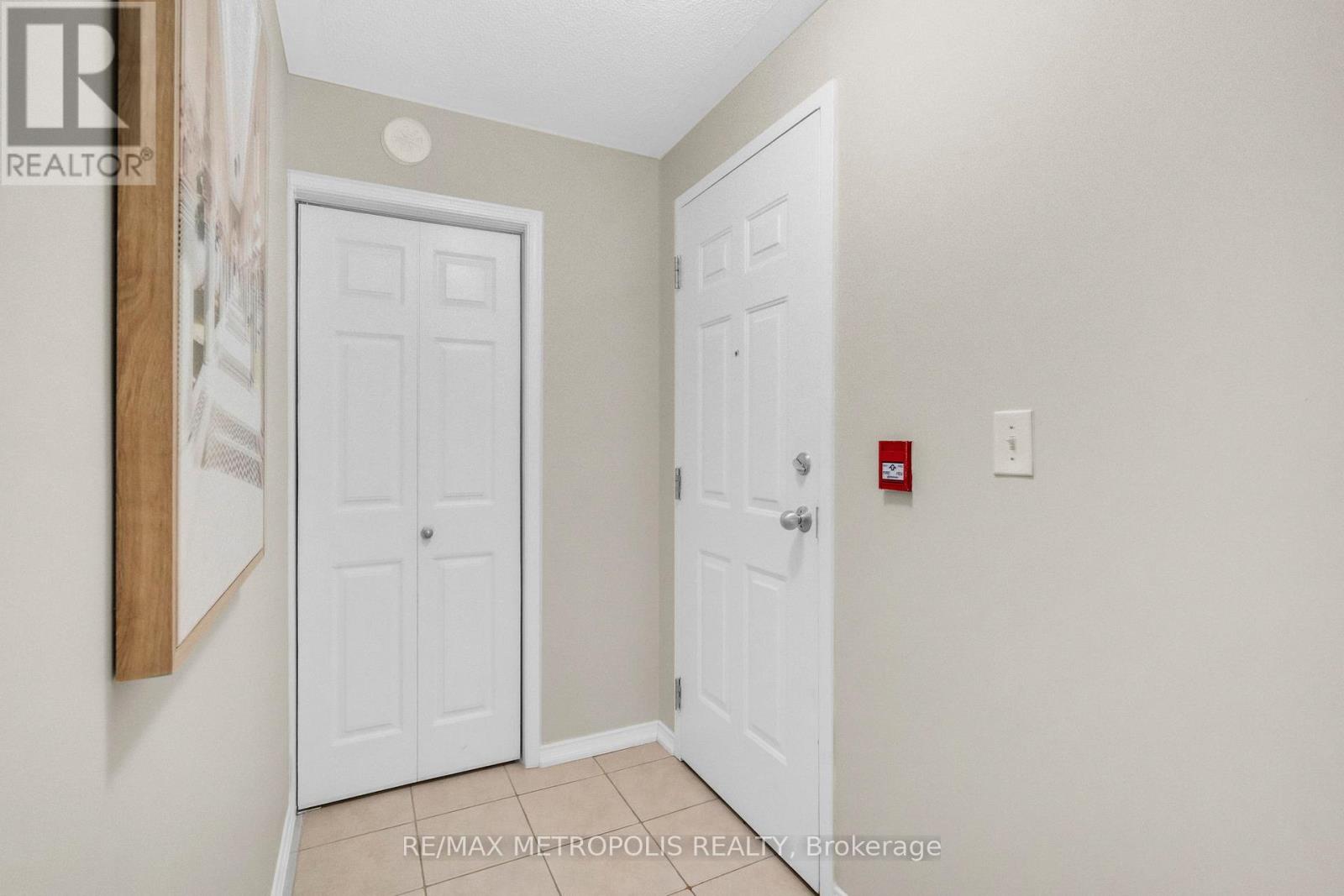 13 - 669a Warden Avenue, Toronto, Ontario  M1L 0G3 - Photo 3 - E12682652