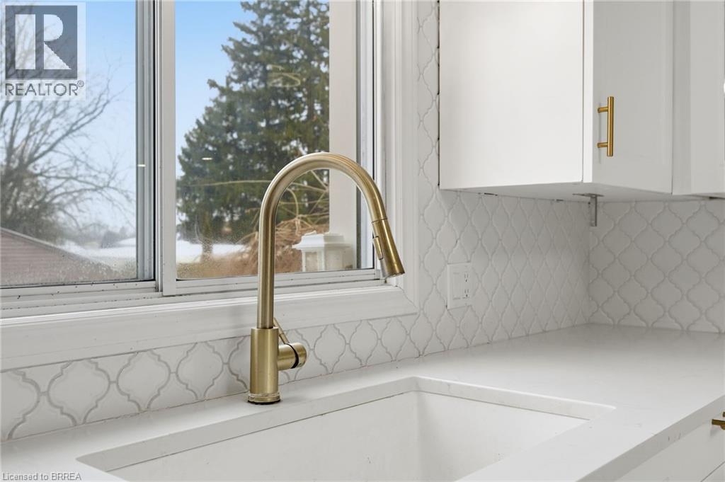 4 Lillian Street, St. George, Ontario  N0E 1N0 - Photo 12 - 40787813