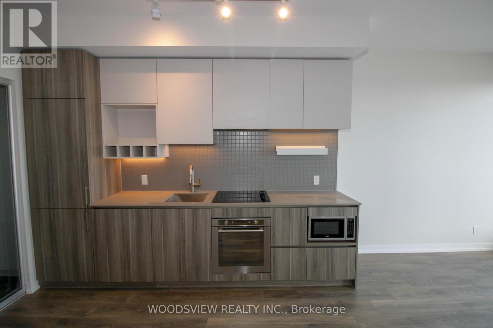 2908 - 898 Portage Parkway, Vaughan, Ontario  L4K 0J6 - Photo 9 - N12682696