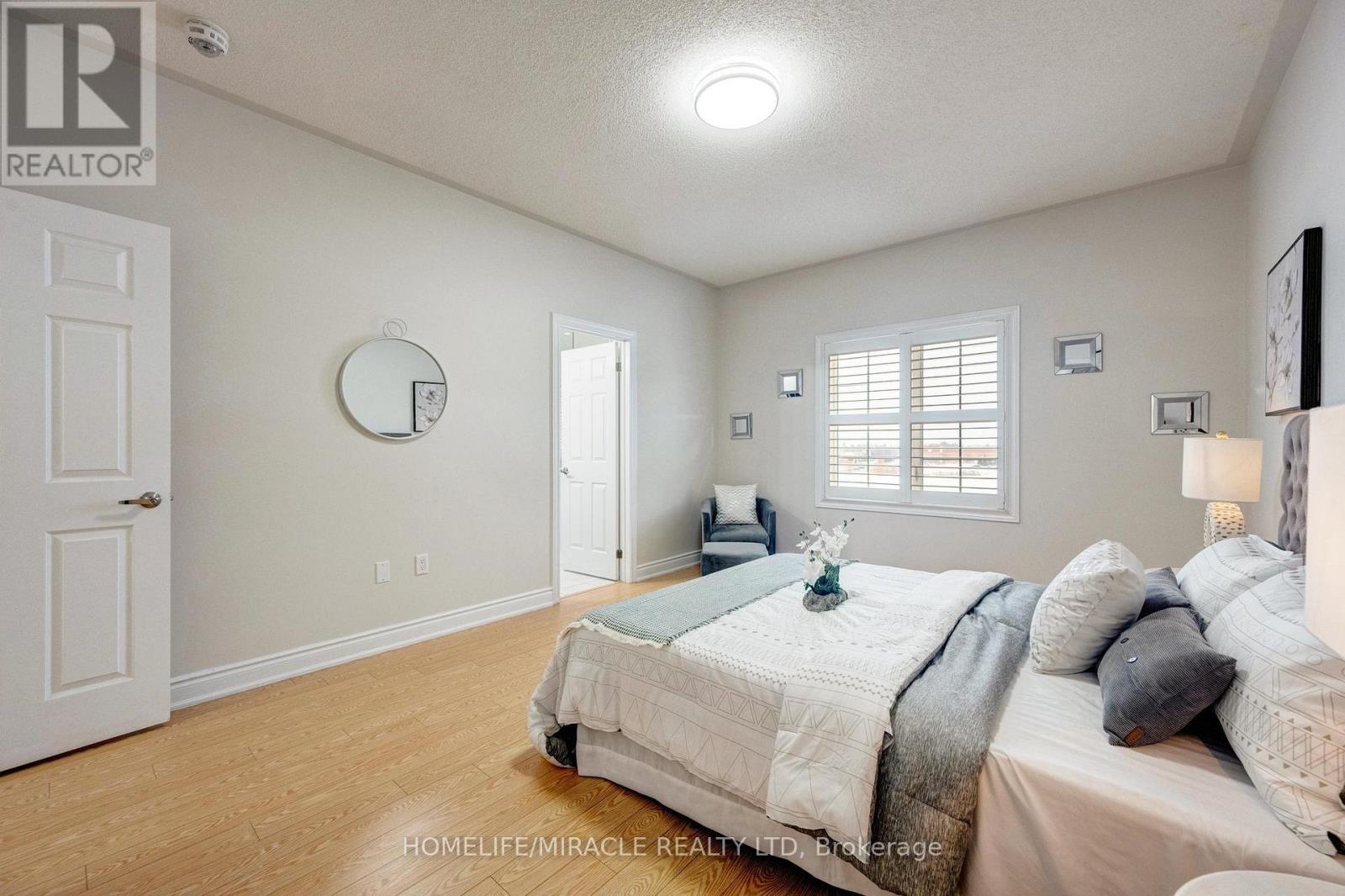 14 Vezna Crescent, Brampton, Ontario  L6X 5K6 - Photo 16 - W12682606