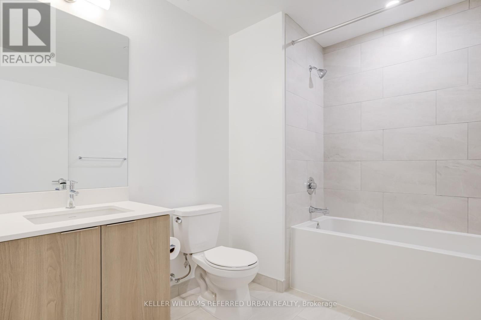 1412 - 395 Square One Drive, Mississauga, Ontario  L5B 0P6 - Photo 18 - W12682624