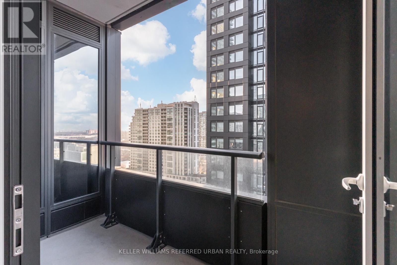 1412 - 395 Square One Drive, Mississauga, Ontario  L5B 0P6 - Photo 19 - W12682624