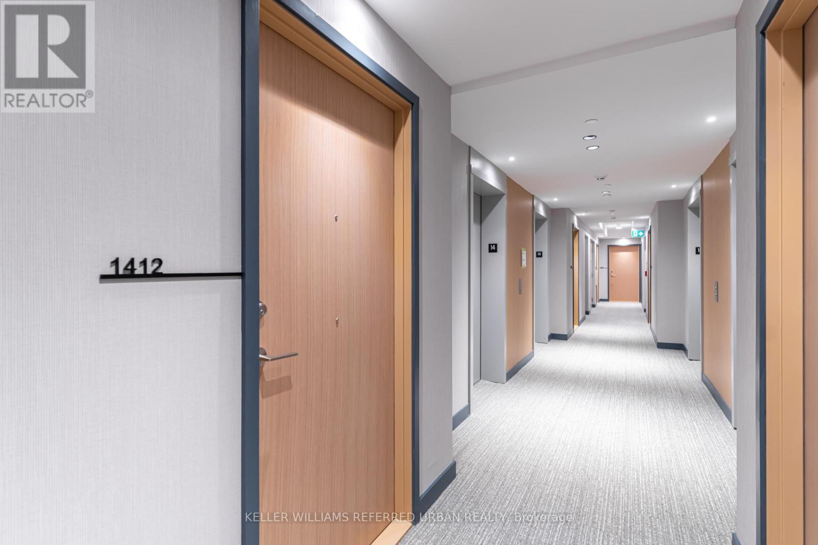 1412 - 395 Square One Drive, Mississauga, Ontario  L5B 0P6 - Photo 5 - W12682624