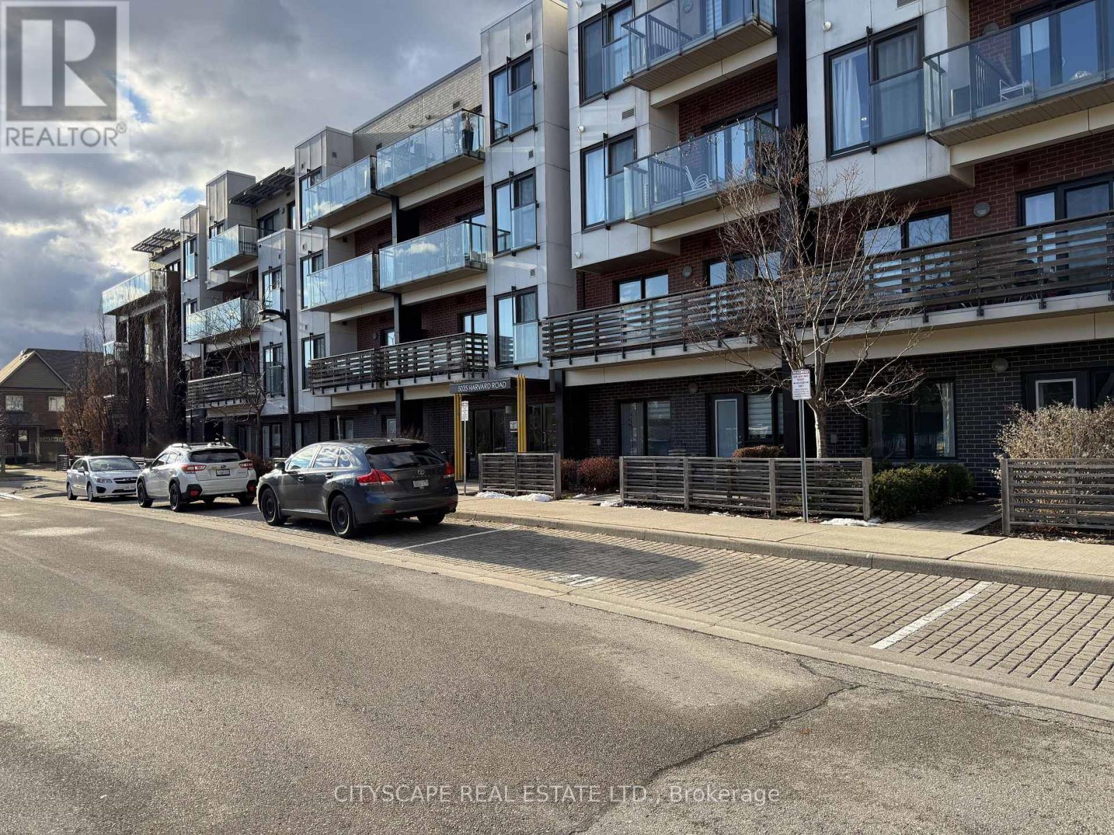 114 - 5035 Harvard Road, Mississauga, Ontario  L5M 0W7 - Photo 2 - W12682638