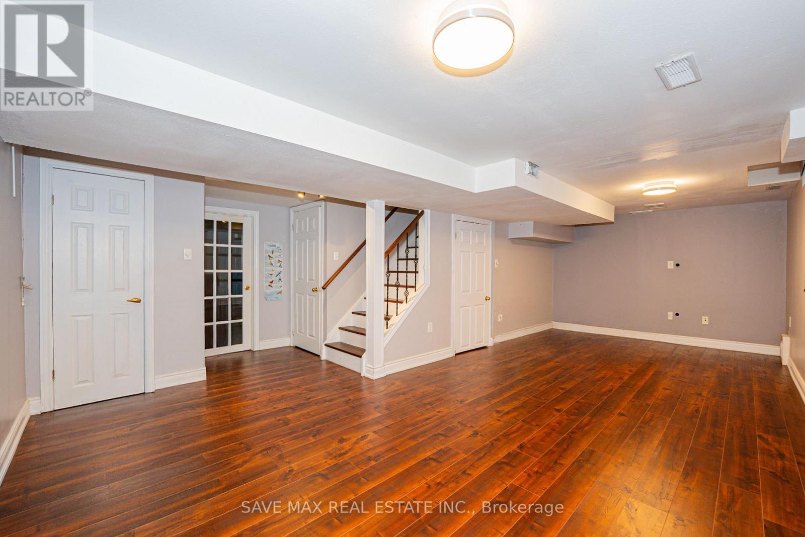 1691 Samuelson Circle, Mississauga, Ontario  L5N 7Z8 - Photo 37 - W12682680