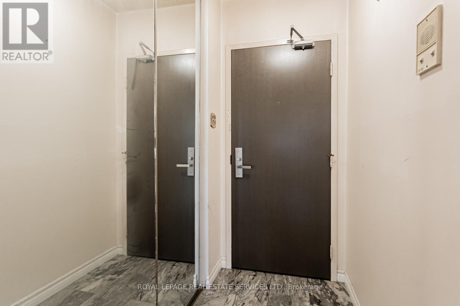 706 - 45 Southport Street, Toronto, Ontario  M6S 3N5 - Photo 7 - W12682690