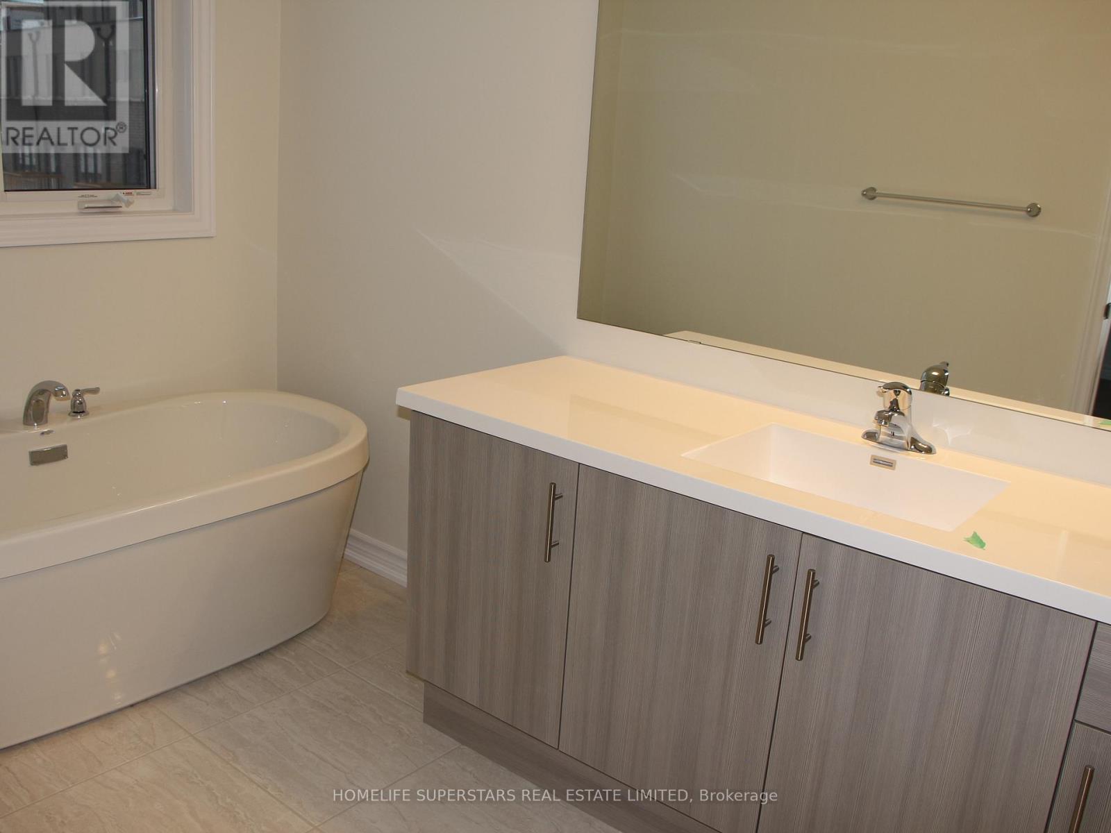 3068 Cascade Common, Oakville, Ontario  L6H 7E3 - Photo 19 - W12682700