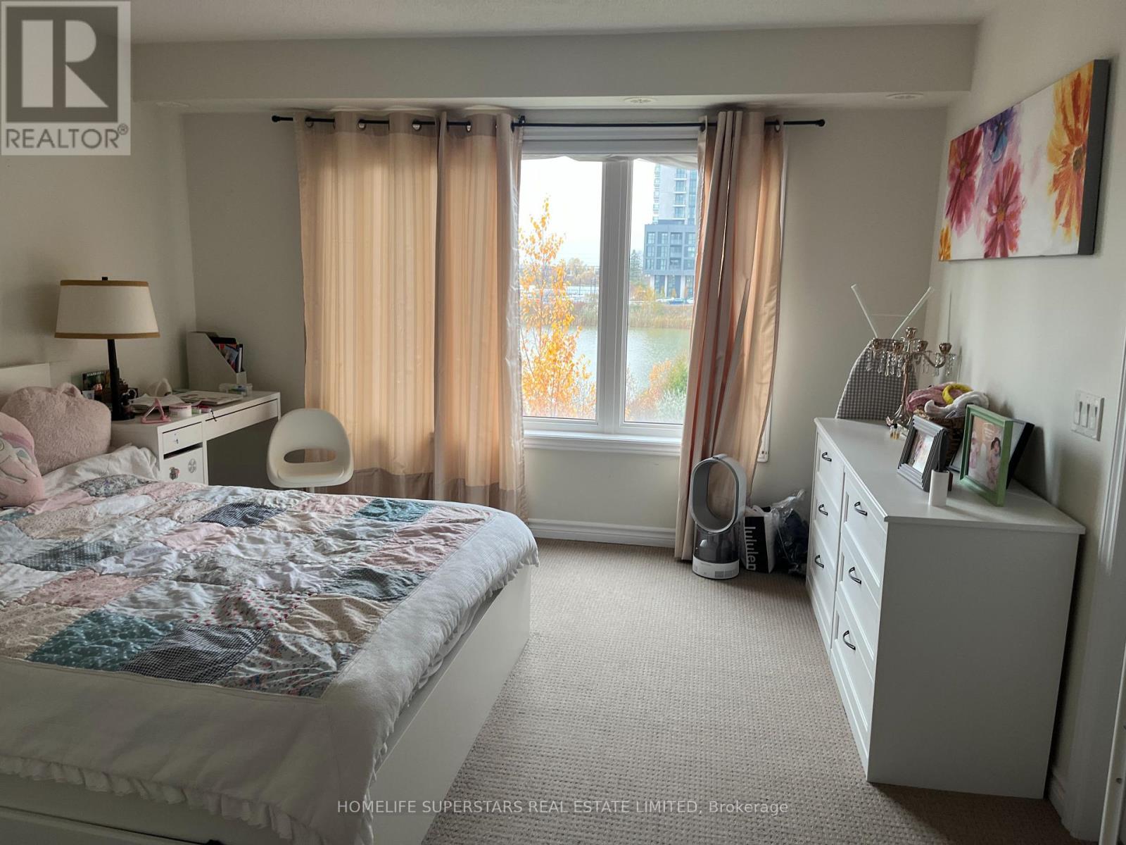 3068 Cascade Common, Oakville, Ontario  L6H 7E3 - Photo 5 - W12682700