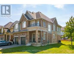 60 BOBOLINK ROAD, Hamilton, Ontario