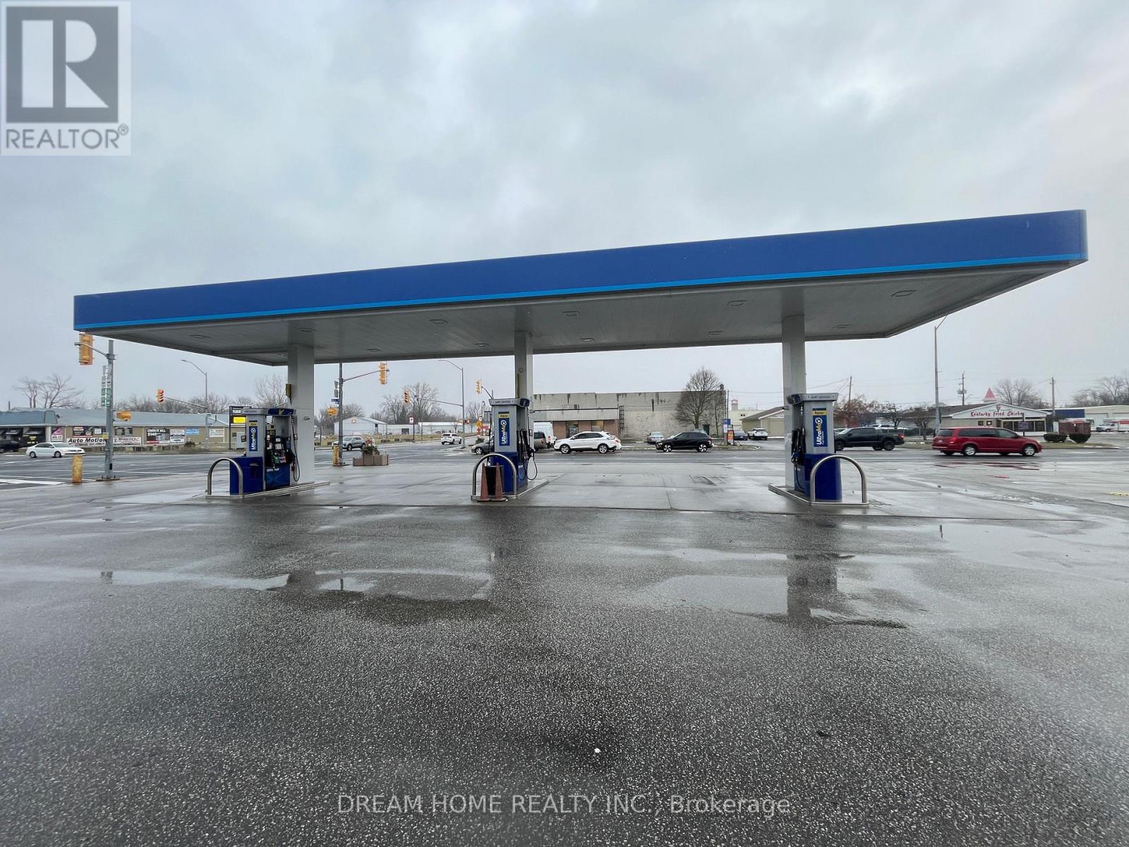 2 Mill Street W, Chatham-Kent, Ontario  N0P 2L0 - Photo 2 - X12682672