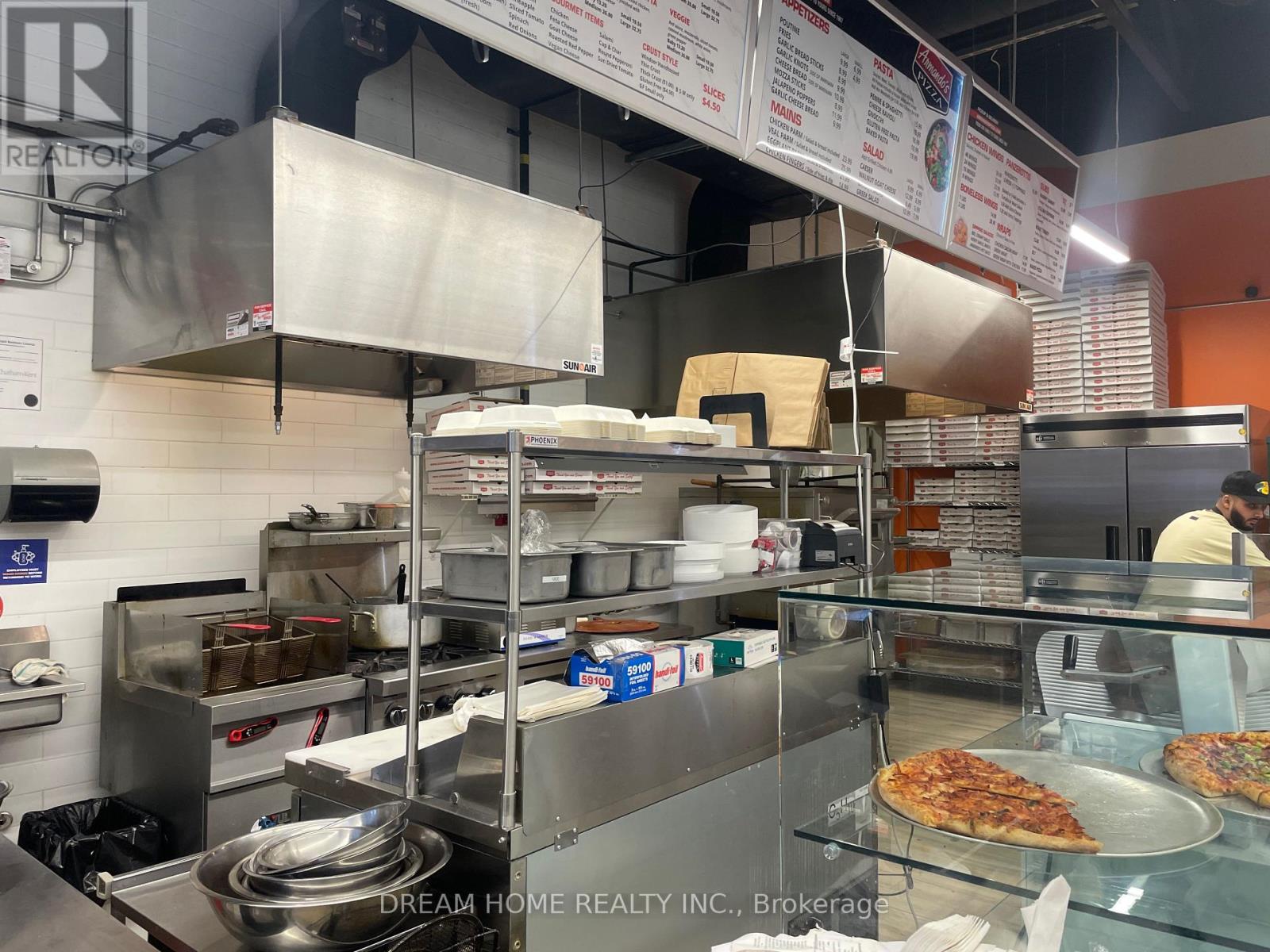 2 Mill Street W, Chatham-Kent, Ontario  N0P 2L0 - Photo 34 - X12682672