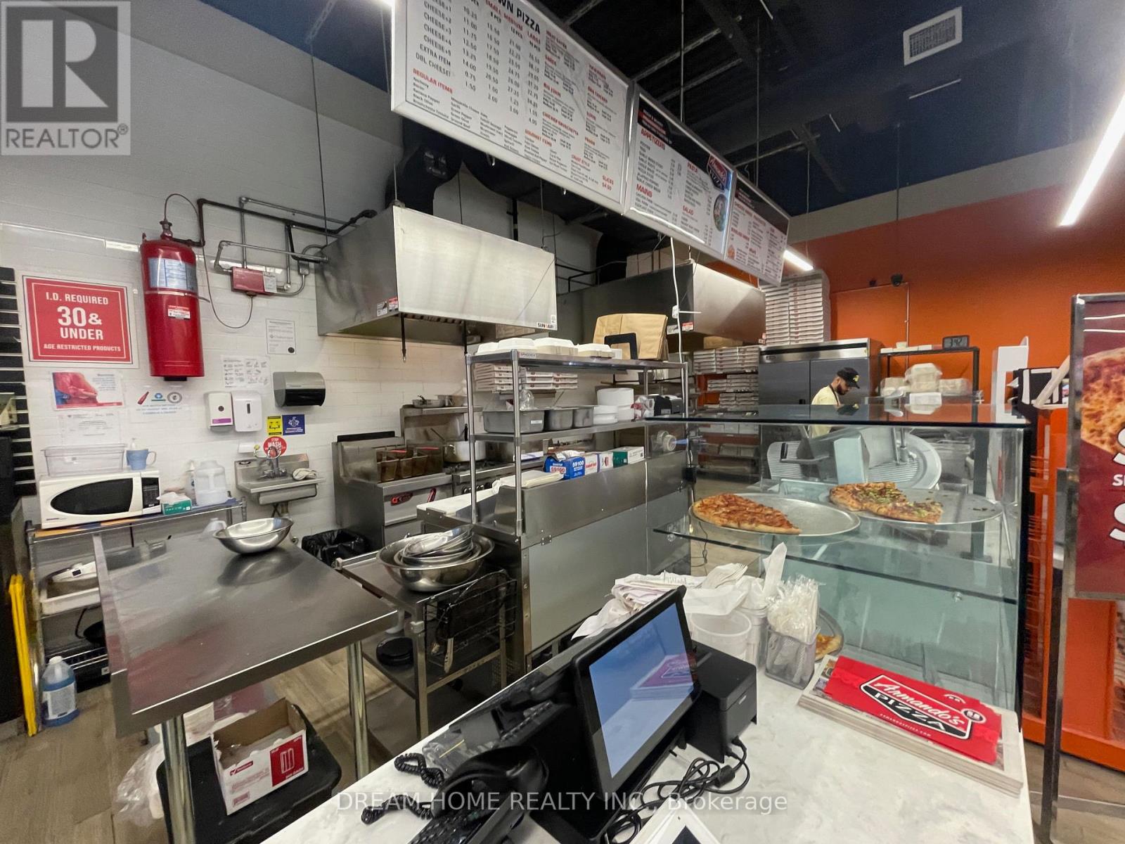 2 Mill Street W, Chatham-Kent, Ontario  N0P 2L0 - Photo 36 - X12682672