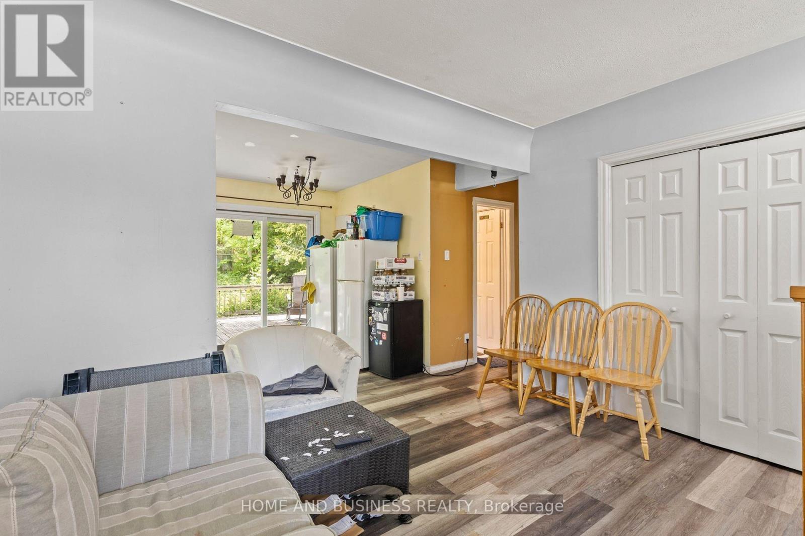 51 High Street, Waterloo, Ontario  N2L 3X7 - Photo 11 - X12682720