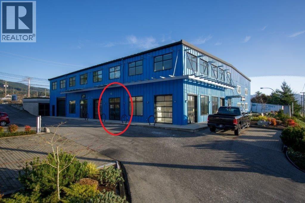 1058 GIBSONS WAY, Gibsons, British Columbia