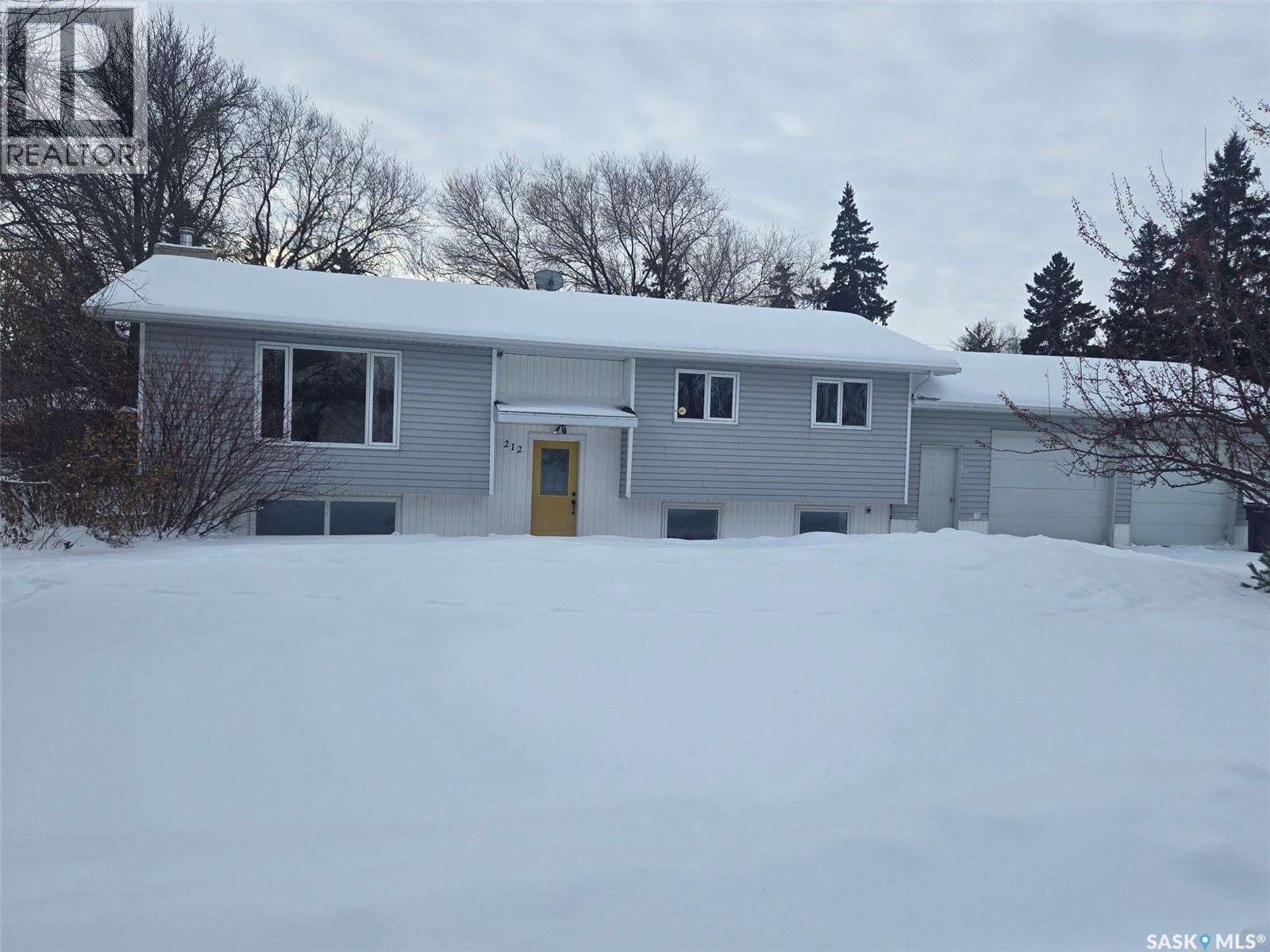 212 4TH AVENUE E, nokomis, Saskatchewan