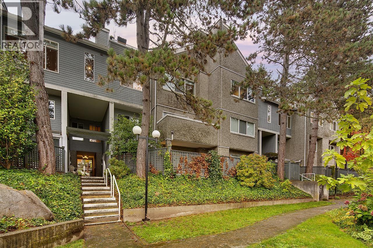 3380 Marquette Crescent, Vancouver, British Columbia  V5S 4K4 - Photo 4 - R3062032