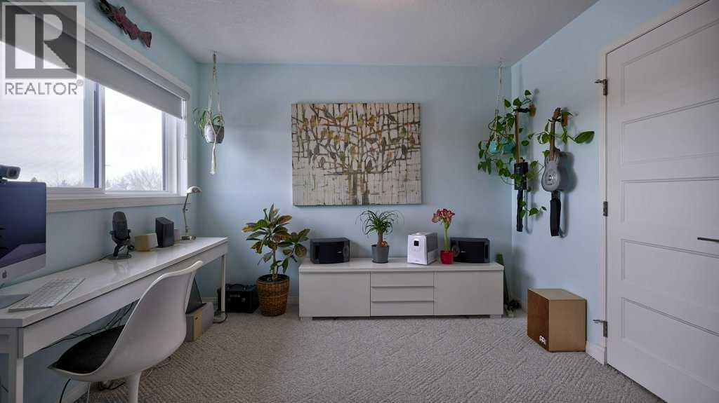 466 Douglas Park View Se, Calgary, Alberta  T2Z 2R1 - Photo 30 - A2277165