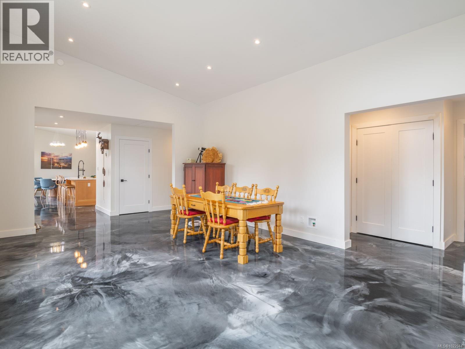 6415 Walker Rd, Port Alberni, British Columbia  V9Y 8W7 - Photo 27 - 1022944