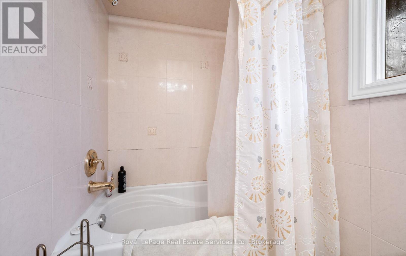 2179 Adair Crescent, Oakville, Ontario  L6J 5J6 - Photo 34 - W12682726