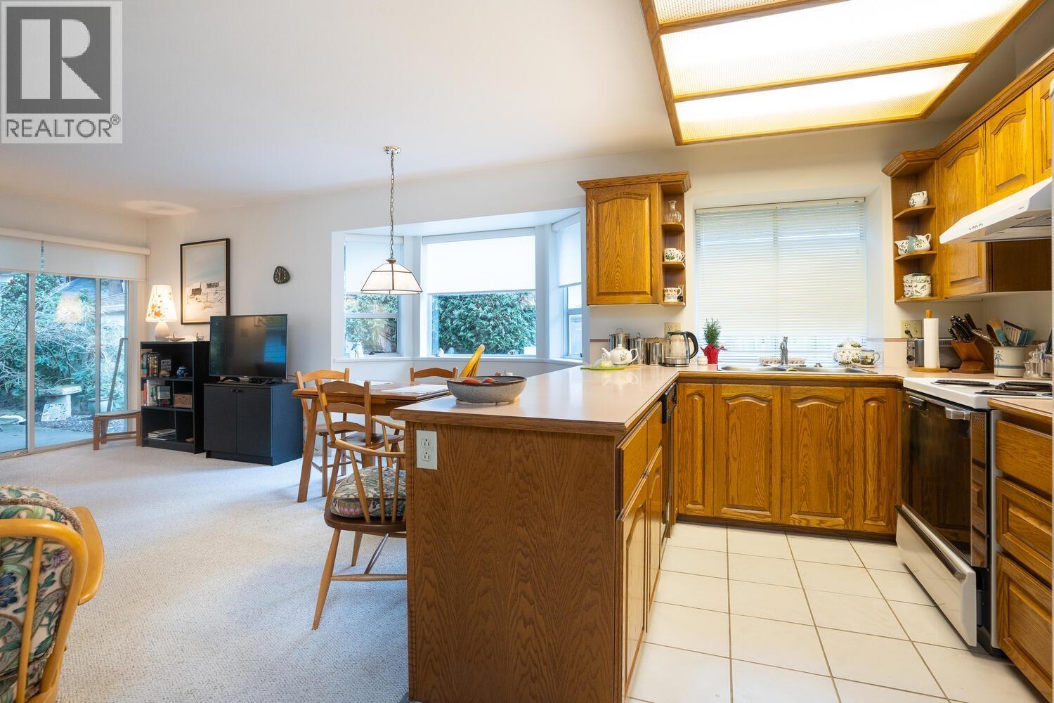 1570 Enderby Avenue, Delta, British Columbia  V4L 1S7 - Photo 6 - R3077873