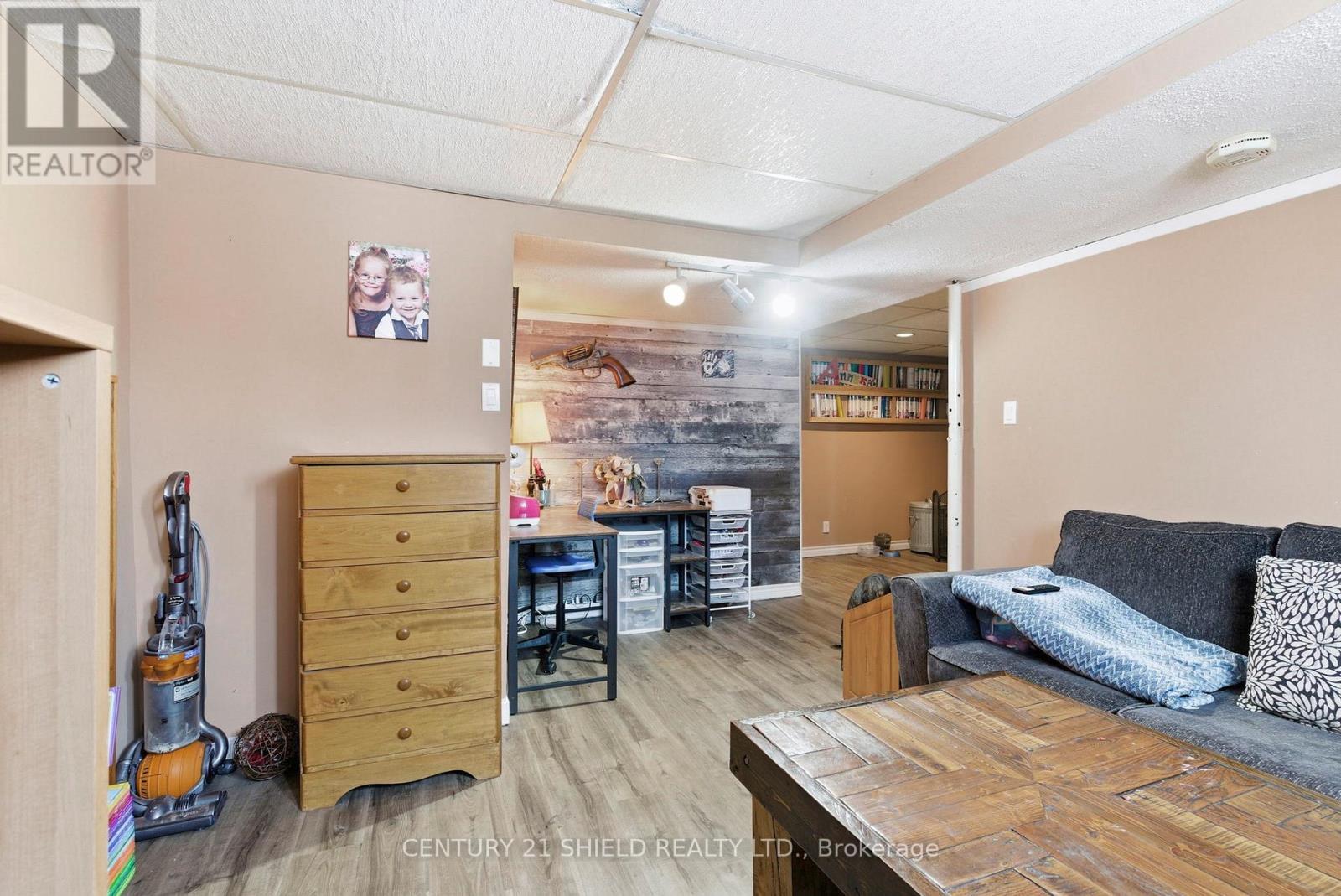 1712 Cumberland Street, Cornwall, Ontario  K6J 5T6 - Photo 23 - X12682744