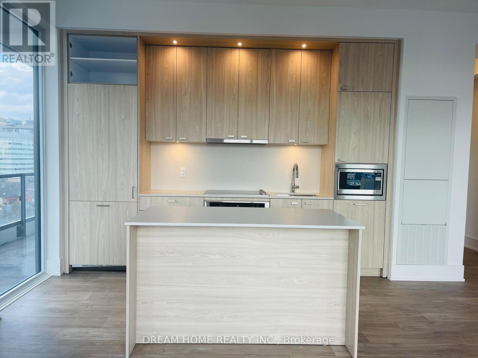 1005 - 115 Denison Avenue, Toronto, Ontario  M5T 2N1 - Photo 8 - C12682738