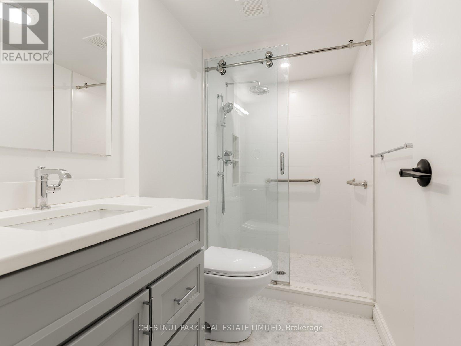 305 - 30 Glen Elm Avenue, Toronto (Rosedale-Moore Park), Ontario  M4T 1T7 - Photo 17 - C12682740