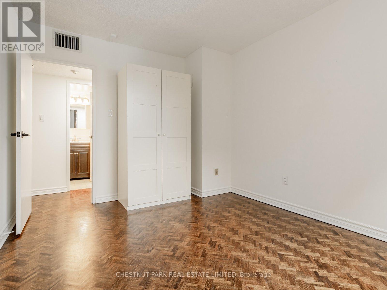 305 - 30 Glen Elm Avenue, Toronto (Rosedale-Moore Park), Ontario  M4T 1T7 - Photo 19 - C12682740